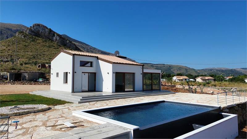  SCOPELLO – Panoramic Villa with Sea View and Infinity Pool